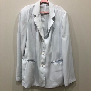 White Silver Tailored Blazer with Classic Lapel and Relaxed Fit Women's 42